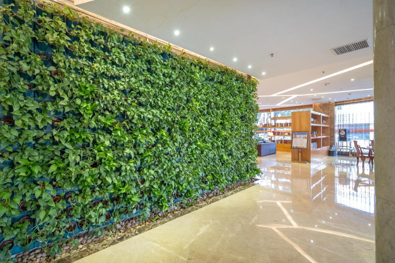 Relteem Hotel Zhongshan  Exterior photo