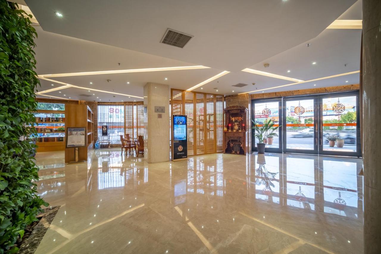 Relteem Hotel Zhongshan  Exterior photo