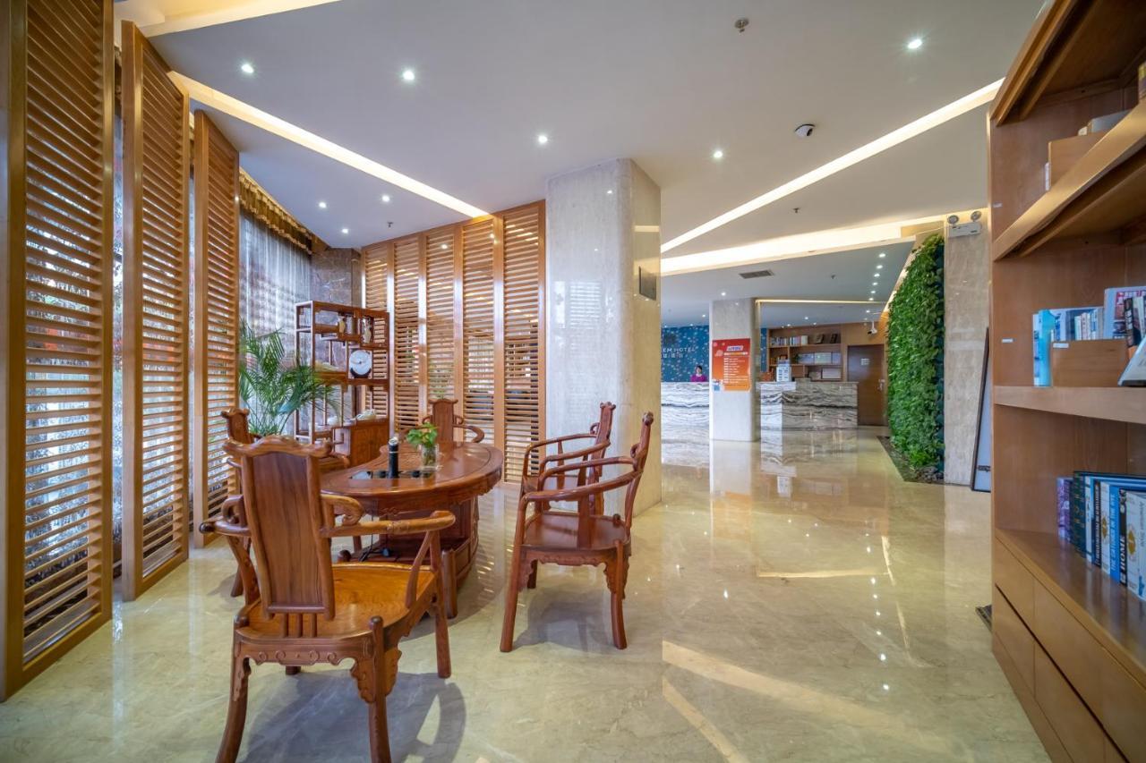 Relteem Hotel Zhongshan  Exterior photo