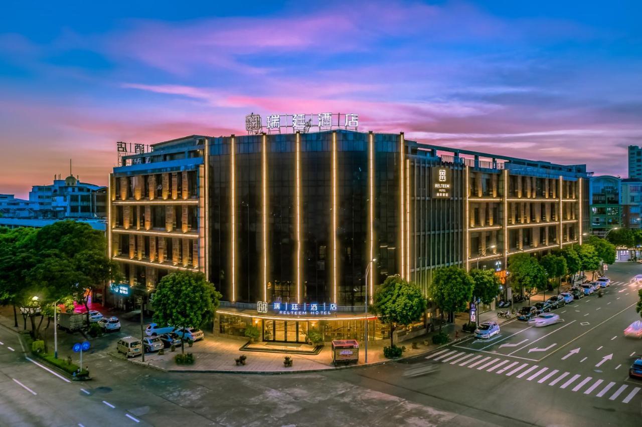 Relteem Hotel Zhongshan  Exterior photo